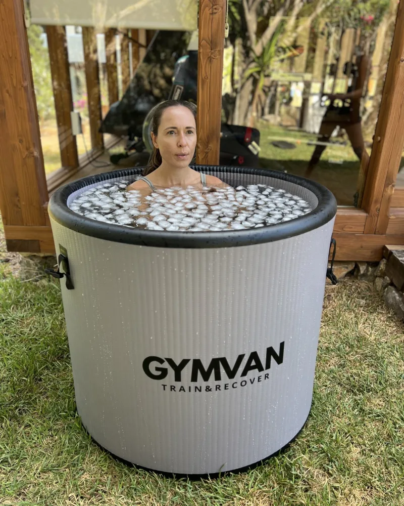 Recuperación deportiva con ice bath en Ibiza